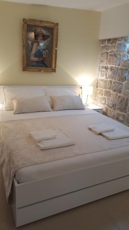 Rooms Valentino Split Eksteriør billede