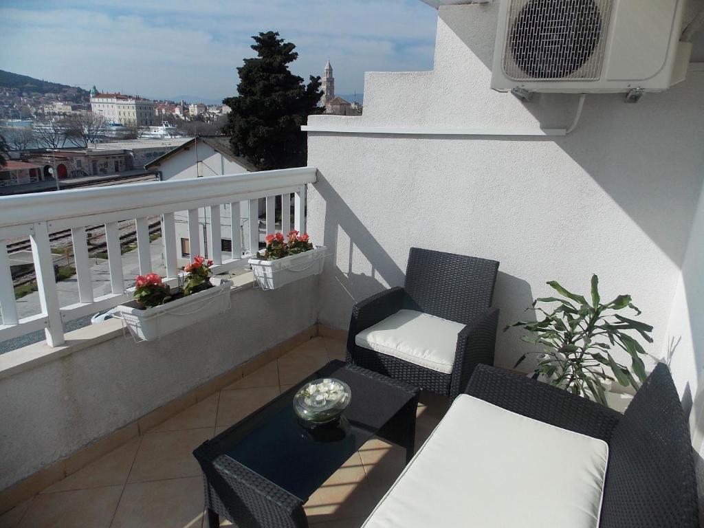 Rooms Valentino Split Værelse billede